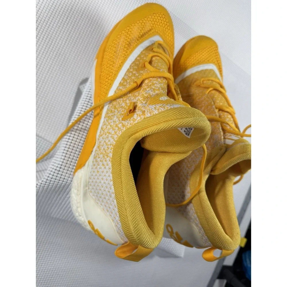 adidas please look